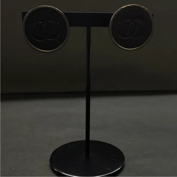 CHANEL CC Logo Black & Silver Tone Earrings - Picture 1 of 8